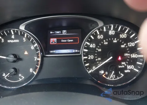 2017 Nissan Pathfinder Sl из США, поврежденный, VIN 5N1DR2MM5HC681746